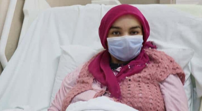 İzmir'de mucize! Çift rahimli kadın her ikisinden birer bebek dünyaya getirdi