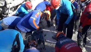 İzmir'den dönen 25 kişilik AFAD ekibi korona karantinasında 