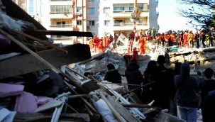 İzmir depremi sonrasında 9 kişi gözaltına alındı