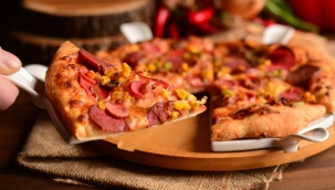 Kızılay’dan ‘Askıda Pizza’ kampanyası