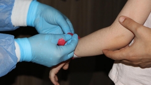 'Koronavirüs akıllı bileklik' kullanılmaya başlandı