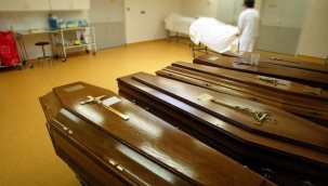 Koronavirüs hastalarını “acı çekmesin” diye öldürmüş!