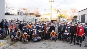 Başkan Eriş, belediye çalışanlarının yeni yılını kutladı 