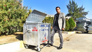 Bornova'da koronavirüse karşı pedallı konteyner 