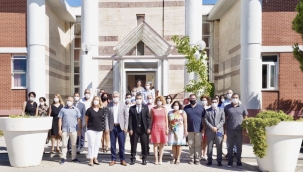 Çeşme Turizm Fakültesi  İngilizce eğitime geçiyor