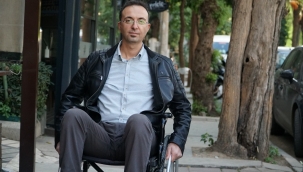 Doktor farkındalık yaratmak için engelli oldu !