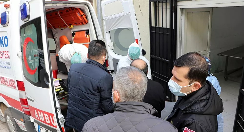 Gaziantep'teki hastane yangınında yaşamını yitirenlerin sayısı 11'e yükseldi 