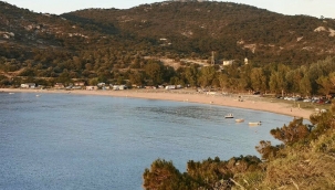 Halkın itirazı kazandı: Foça'da Kumburnu Plajı'nın satışı iptal! 