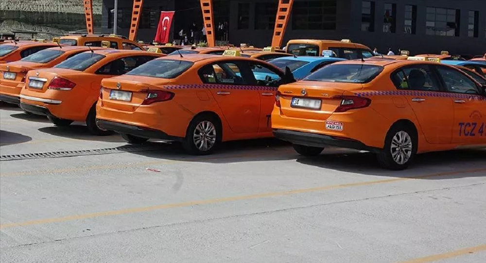 İstanbul’da taksi, minibüs ve dolmuş ücretlerine zam