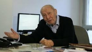 İzmir'in tanınmış gazetecisi Erkin Usman hayatını kaybetti