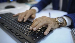 Valilik duyurdu: İzmir'de mesai saatlerine yeni düzenleme!