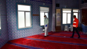 Narlıdere’de aralıksız ilaçlama!