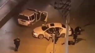 Yakaladığı alkollü sürücüyü yerde tekmelemişti! O polis için karar verildi