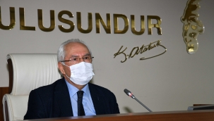 Başkan Selvitopu'dan TOKİ'ye kaçak konut uyarısı