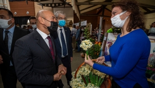 Başkan Soyer'den 28 üretici kooperatifi ile ürün alım sözleşmesi!