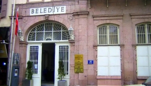 Depremde tahliye edilmişti.. Başkan Soyer'in yeni makam yeri belli oldu!