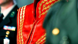 İki askeri hakim meslekten ihraç edildi