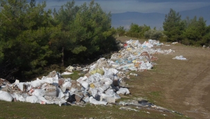 İzmir'in akciğerleri atık sahasına döndü!