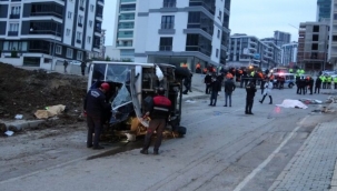 Servis aracı kaza yaptı: 2 ölü, 20 yaralı 