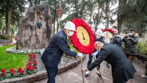 Zübeyde Hanım ölüm yıldönümünde anıldı 