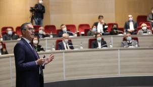  Başkan Arda, parti yöneticilerine iki yıllık hizmetlerini anlattı 