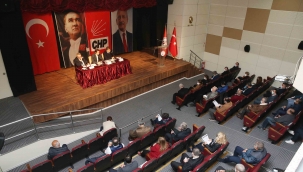 CHP, Karşıyaka'da esnafın nabzını tuttu 