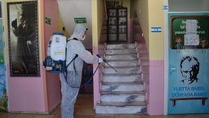 Dikili’de okullarda korona temizliği