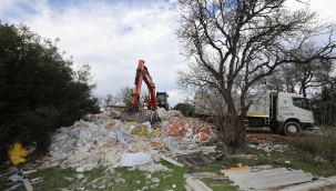 Gaziemir'de doğa katilleriyle mücadele