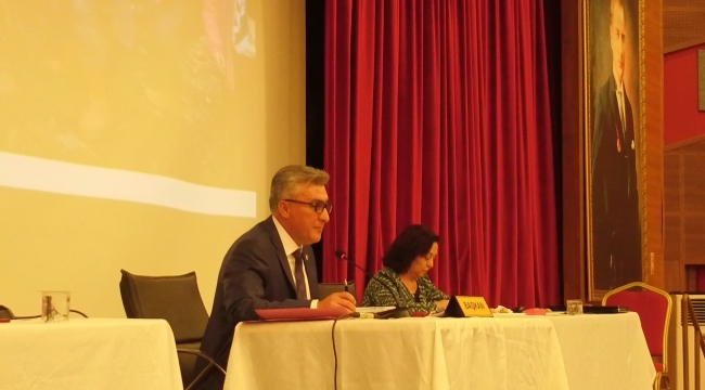 Güzelbahçe Belediyesi’nden esnafa büyük destek