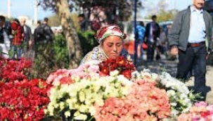 İzmirli Seyyarlar'dan Manisa'ya ‘Sevgililer Günü’ kınaması!