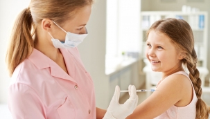 Aşıda sıra çocuklar ve gençlerde!