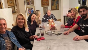 Mehmet Ali Erbil yeni yaşını eski eşleriyle kutladı 