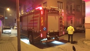 Ödemiş'teki ev yangını büyümeden söndürüldü!