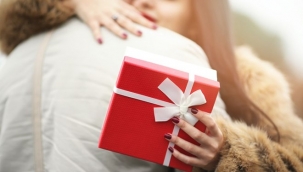 Sevgililer günü için 15 milyar lira harcandı