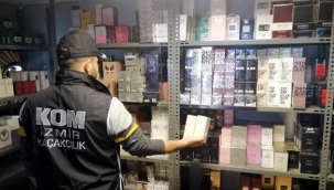 Sosyal medya canlı yayınında kaçak ürün tanıtırken yakalandı 