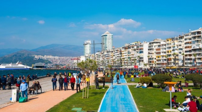 tuik acikladi istanbul azaldi izmir in nufusu kac oldu guncel ege ye bakis