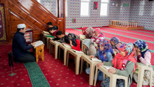 Valilik duyurdu: İzmir'de Kur'an kursu öğrencileri kısıtlamadan muaf!