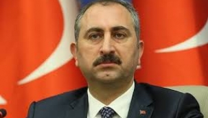 Adalet Bakanı Gül'den 'yeni anayasa' açıklaması 