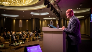 Başkan Soyer, iş dünyası ile buluştu “Her şeyi ortak akılla gerçekleştireceğiz” 