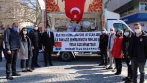 CHP Konak İlçe Başkanlığı, şehitler için lokma döktürdü