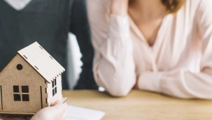 İzmir'de lüks villa ilanıyla 200 bin lira dolandırdılar