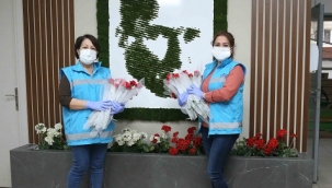 Karşıyaka Belediyesi sağlık emekçilerinin yanında