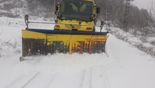 Ödemiş Belediyesi kar mesaisini sürdürüyor  