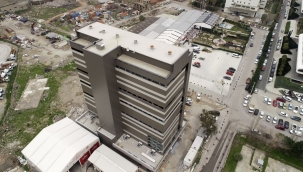 Türkiye'nin en büyük tam otomatik otoparkı İzmir'de!