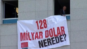'128 milyar dolar nerede?' pankartı TBMM'de 