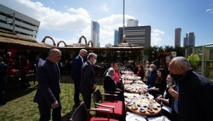 Başkan İduğ, şehit aileleri ile buluştu 