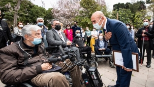 Bakanlık'tan Başkan Soyer'e anlamlı ödül