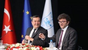 CHP'den roman zirvesi: Masada hangi konular vardı?