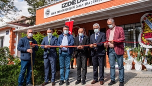 Depremzedeler İZDEDA çatısı altında örgütlendi 