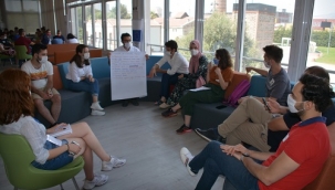 Genç İzmir'in logosu değişiyor